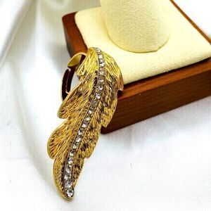 - Vintage gold Tone Rhinestone Feather bold statement ring